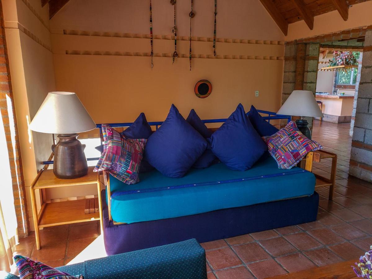 Hotel San Buenaventura De Atitlan Panajachel Exteriör bild